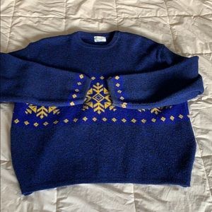 Benetton size large ski sweater vintage used